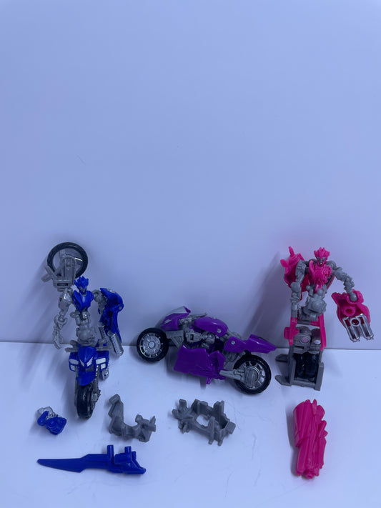 Studio Series ROTF Arcee, Chromia, & Elita-1 #52