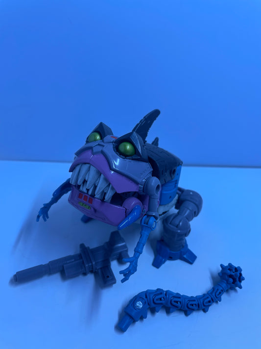 Studio Series G1 Sharkticon Gnaw #8608